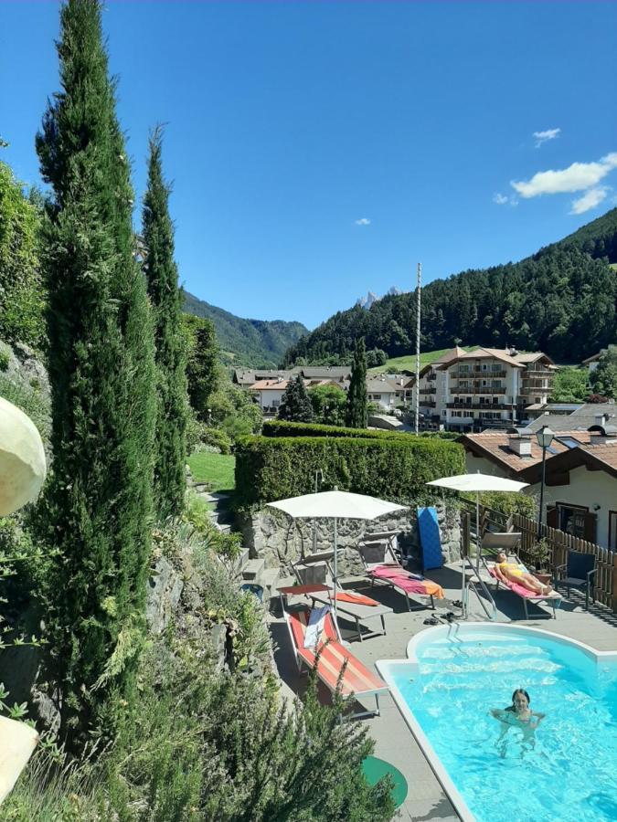 Garni Pramstrahler Hotell Chiusa Eksteriør bilde