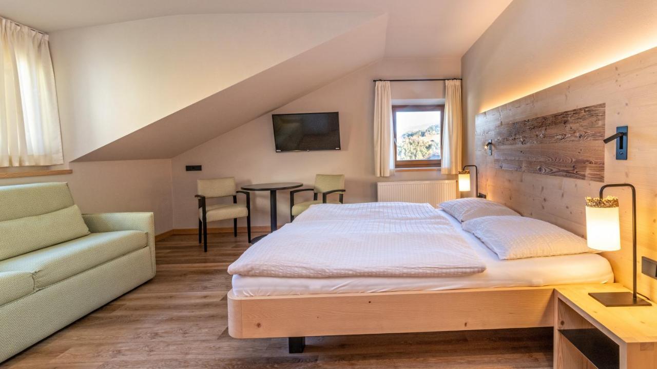 Garni Pramstrahler Hotell Chiusa Eksteriør bilde