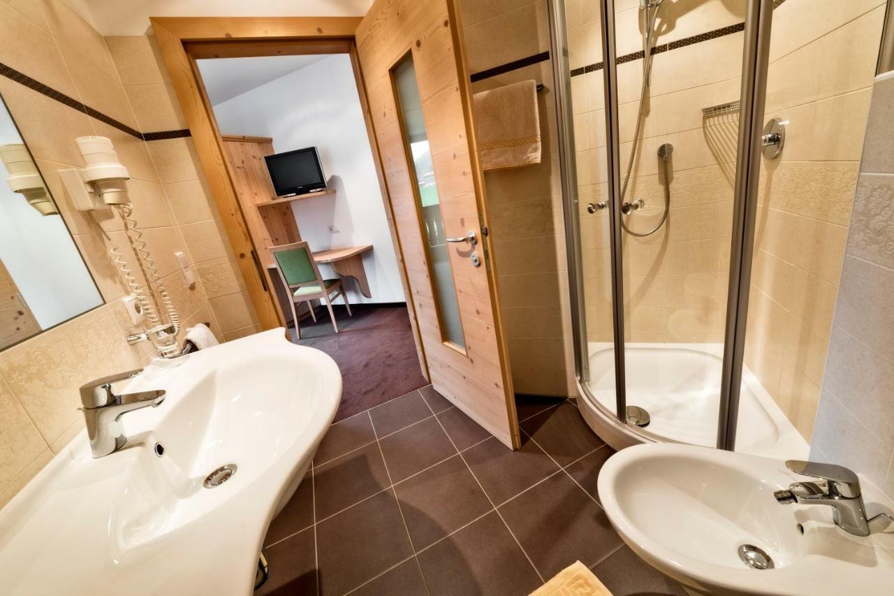 Garni Pramstrahler Hotell Chiusa Eksteriør bilde