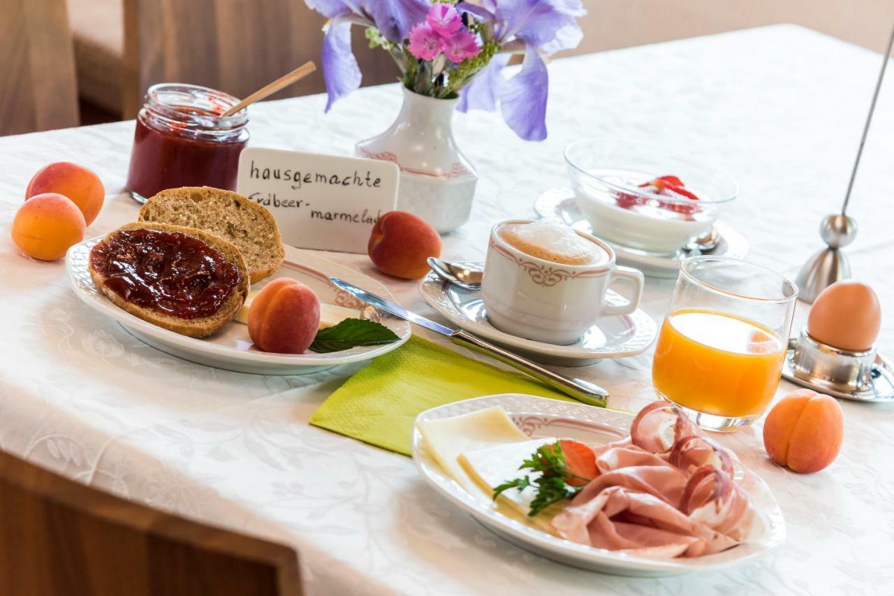 Garni Pramstrahler Hotell Chiusa Eksteriør bilde